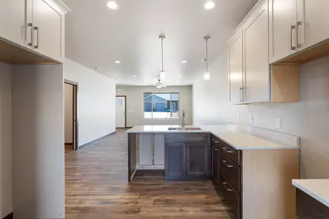 2206 Quartzite Dr, Sturgis, SD 57785 photo 5