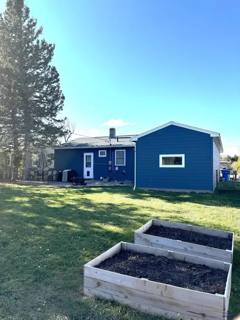 2027 10th Ave, Belle Fourche, SD 57717 photo 14