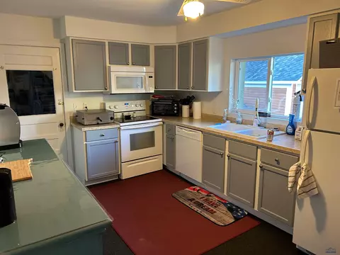 792 Main St, Deadwood, SD 57732 photo 3
