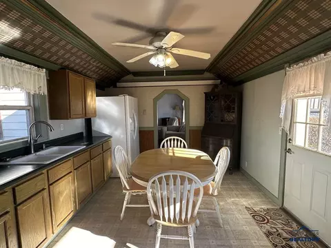 94 1st Ave, Edgemont, SD 57735 photo 9