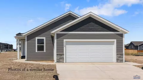 102 Isaac St, Rapid City, SD 57703
