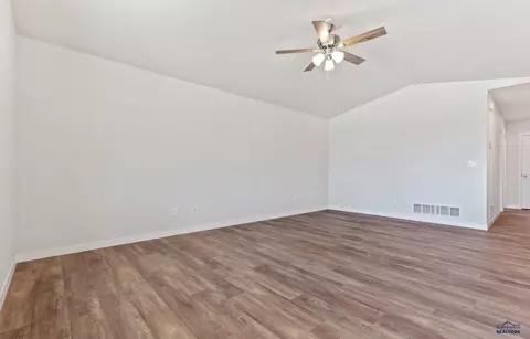 428 Henry Potter Rd, Rapid City, SD 57703 photo 7