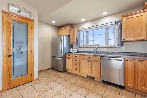 492 Freude Ln, Box Elder, SD 57719 photo 12