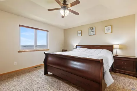 492 Freude Ln, Box Elder, SD 57719 photo 14