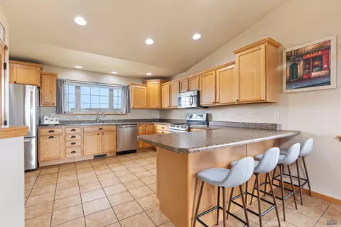 492 Freude Ln, Box Elder, SD 57719 photo 10