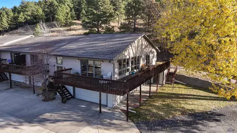 4205 Foothill Dr, Rapid City, SD 57702