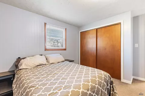 713 E Hudson St, Spearfish, SD 57783 photo 18