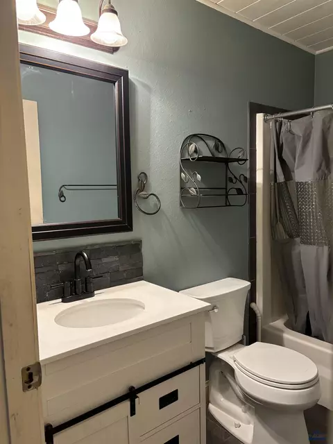 Bath - 7200 Diann Dr, Black Hawk, SD 57718 photo 3 of 3