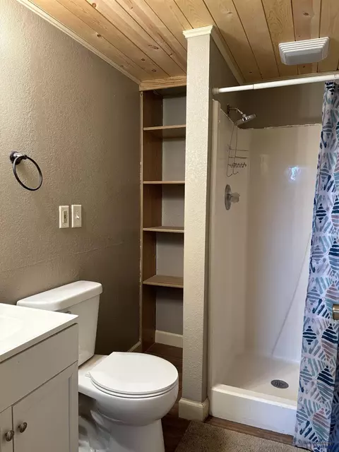 Bath - 7200 Diann Dr, Black Hawk, SD 57718 photo 1 of 3