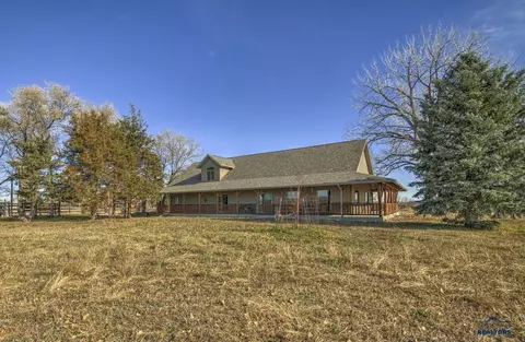 15605 Antelope Creek Rd, Rapid City, SD 57703
