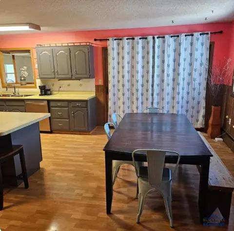 Dining - 511 Us Highway 85, Buffalo, SD 57720 photo 1 of 1