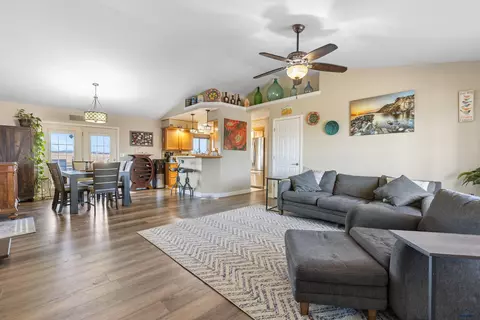 467 Morgen Rd, Box Elder, SD 57719 photo 2