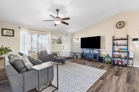 467 Morgen Rd, Box Elder, SD 57719 photo 3