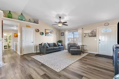 467 Morgen Rd, Box Elder, SD 57719 photo 4