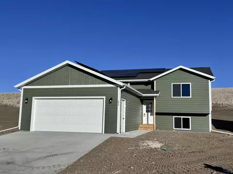 852 Yorktown Blvd, Box Elder, SD 57719 photo 1