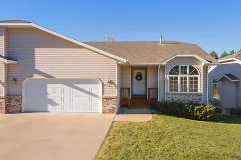 3541 Park Dr, Rapid City, SD 57702
