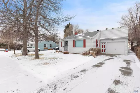 4433 Seeaire, Rapid City, SD 57702