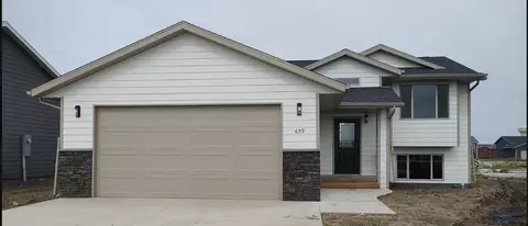 659 Valor Ct, Box Elder, SD 57719 photo 1