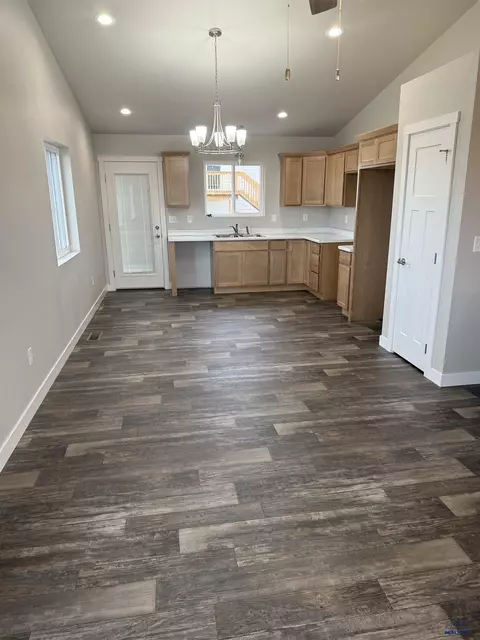 404 Nighthawk Dr, Box Elder, SD 57719 photo 10