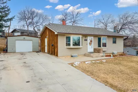 2609 Wisconsin Ave, Rapid City, SD 57701