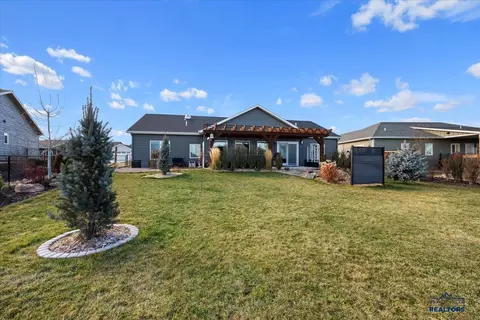 4000 Pintlar Ave, Spearfish, SD 57783