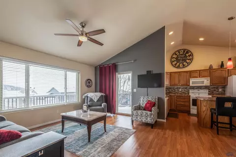 10138 Ventura Ln, Summerset, SD 57718 photo 8