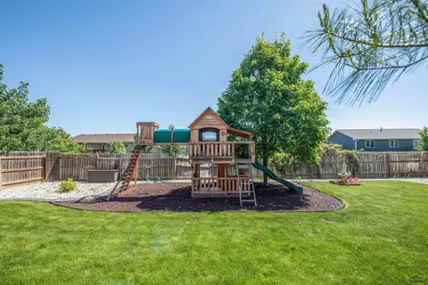 10138 Ventura Ln, Summerset, SD 57718 photo 24