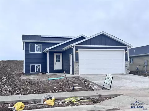 4102 Haralson Ln, Rapid City, SD 57703