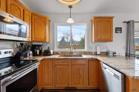 6975 Brighton, Summerset, SD 57718 photo 9
