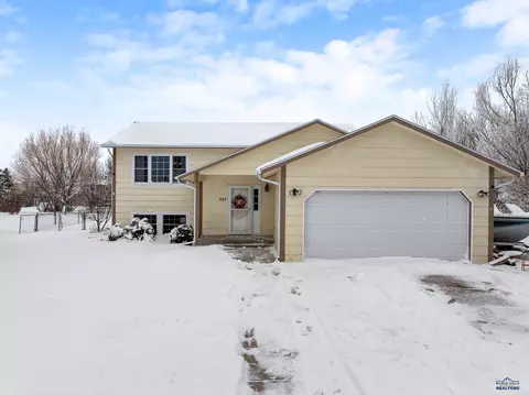 923 Virginia Ln, Rapid City, SD 57701