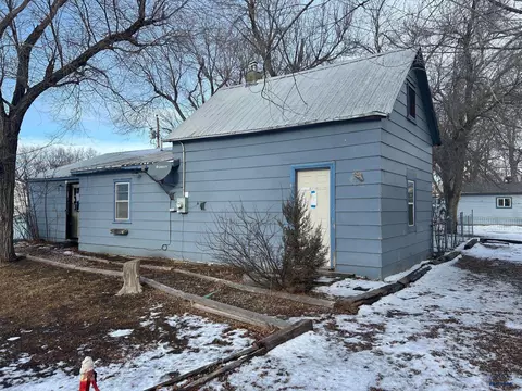 208 E Oak, New Underwood, SD 57761