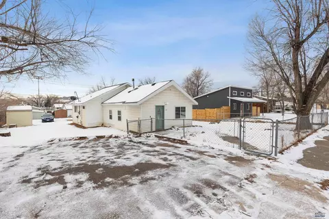 117 E Philadelphia, Rapid City, SD 57701
