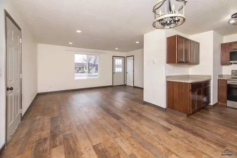 518 Falcon Dr, Box Elder, SD 57719 photo 10