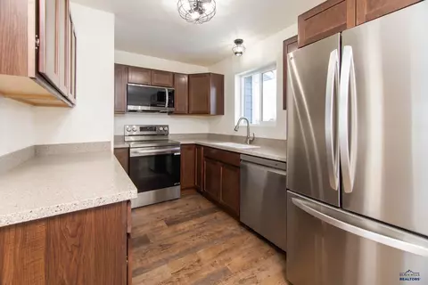 518 Falcon Dr, Box Elder, SD 57719 photo 6