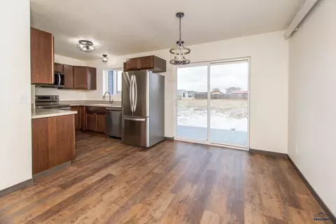 518 Falcon Dr, Box Elder, SD 57719 photo 5