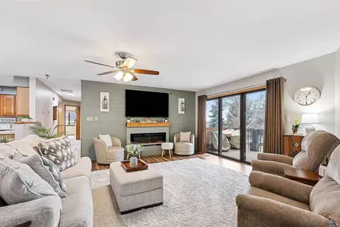 4215 Fairway Hills Dr # 206, Rapid City, SD 57702