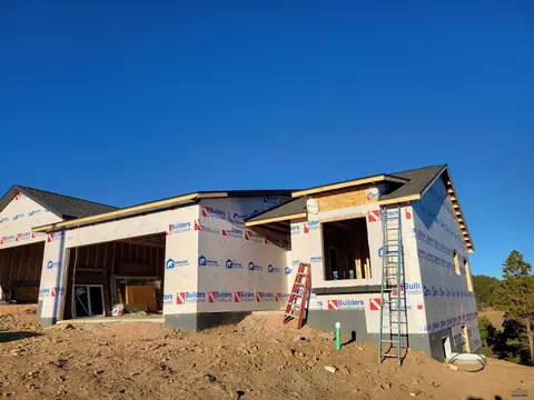 1242 Pinnacle Ct, Rapid City, SD 57701