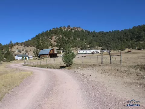 250 Salt Creek Rd #SA CREEK DRIVE, Newcastle, WY 82701
