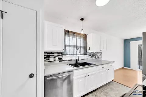 107 E Centennial, Rapid City, SD 57701 photo 18