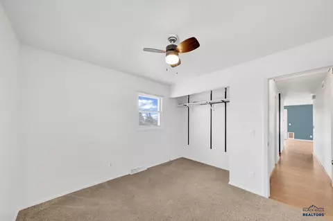 107 E Centennial, Rapid City, SD 57701 photo 7