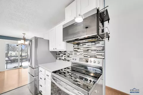 107 E Centennial, Rapid City, SD 57701 photo 17