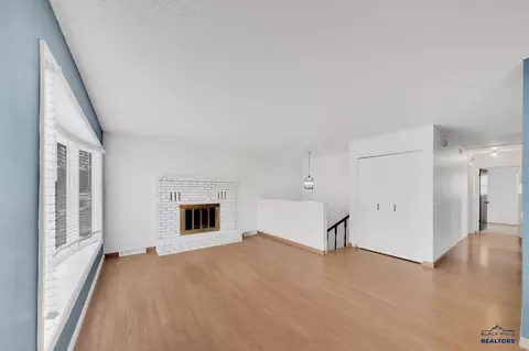 107 E Centennial, Rapid City, SD 57701 photo 4