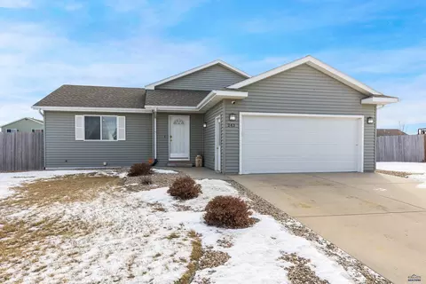 243 Ruhe Ln, Box Elder, SD 57719