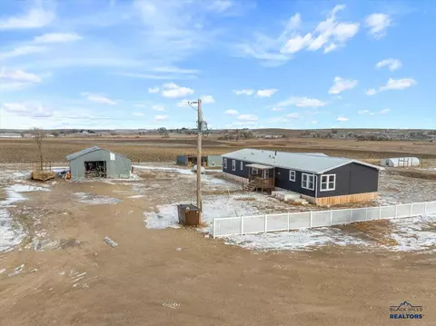 18488 Prosperity Ln, Nisland, SD 57762