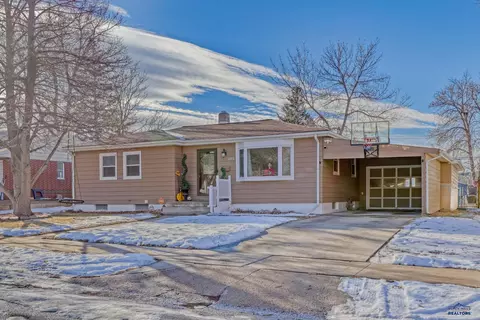 1745 Lodge, Rapid City, SD 57702