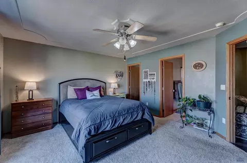 10121 Ventura Ln, Summerset, SD 57718 photo 21
