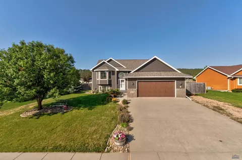 10121 Ventura Ln, Summerset, SD 57718 photo 4