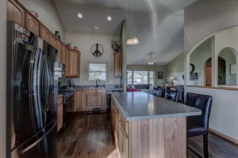 10121 Ventura Ln, Summerset, SD 57718 photo 17