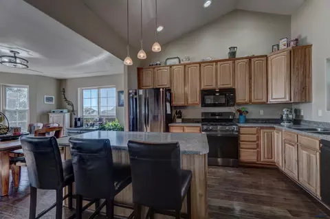 10121 Ventura Ln, Summerset, SD 57718 photo 16