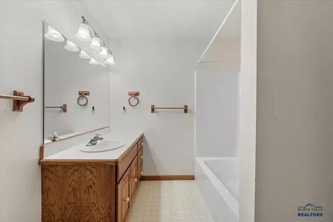 20748 76 Loop, Sturgis, SD 57785 photo 24